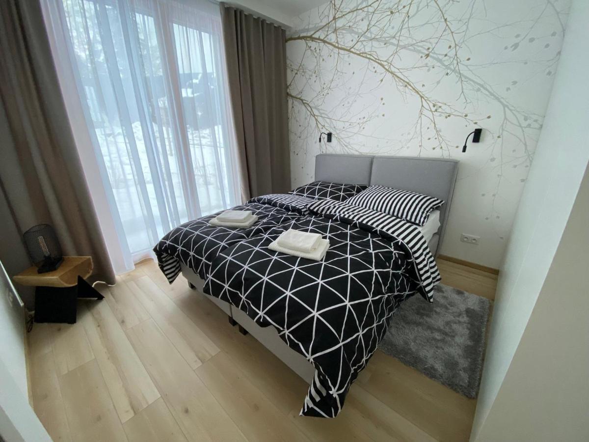 Apartment Kubinska, Hillside
